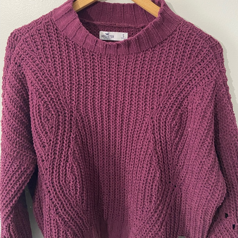 Hollister Chunky Knit Sweater (Size: S) (Color: Burgundy) - Picture 3 of 3